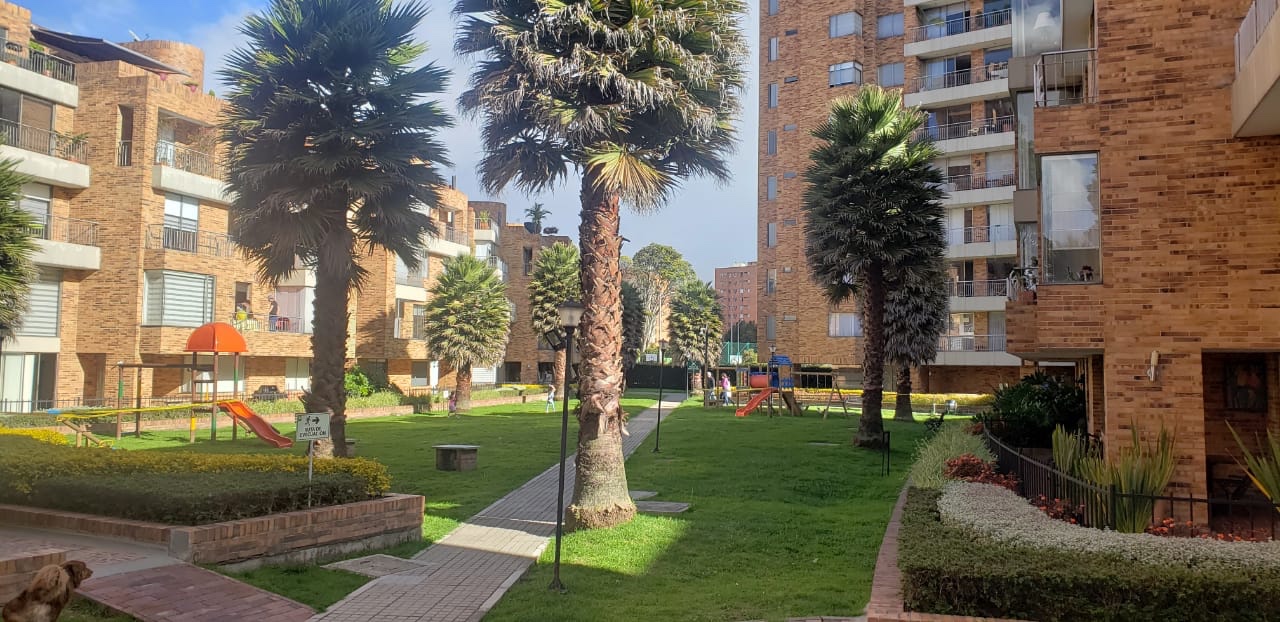 Casa en venta en La Calleja, Bogotá · foto 4 de 24