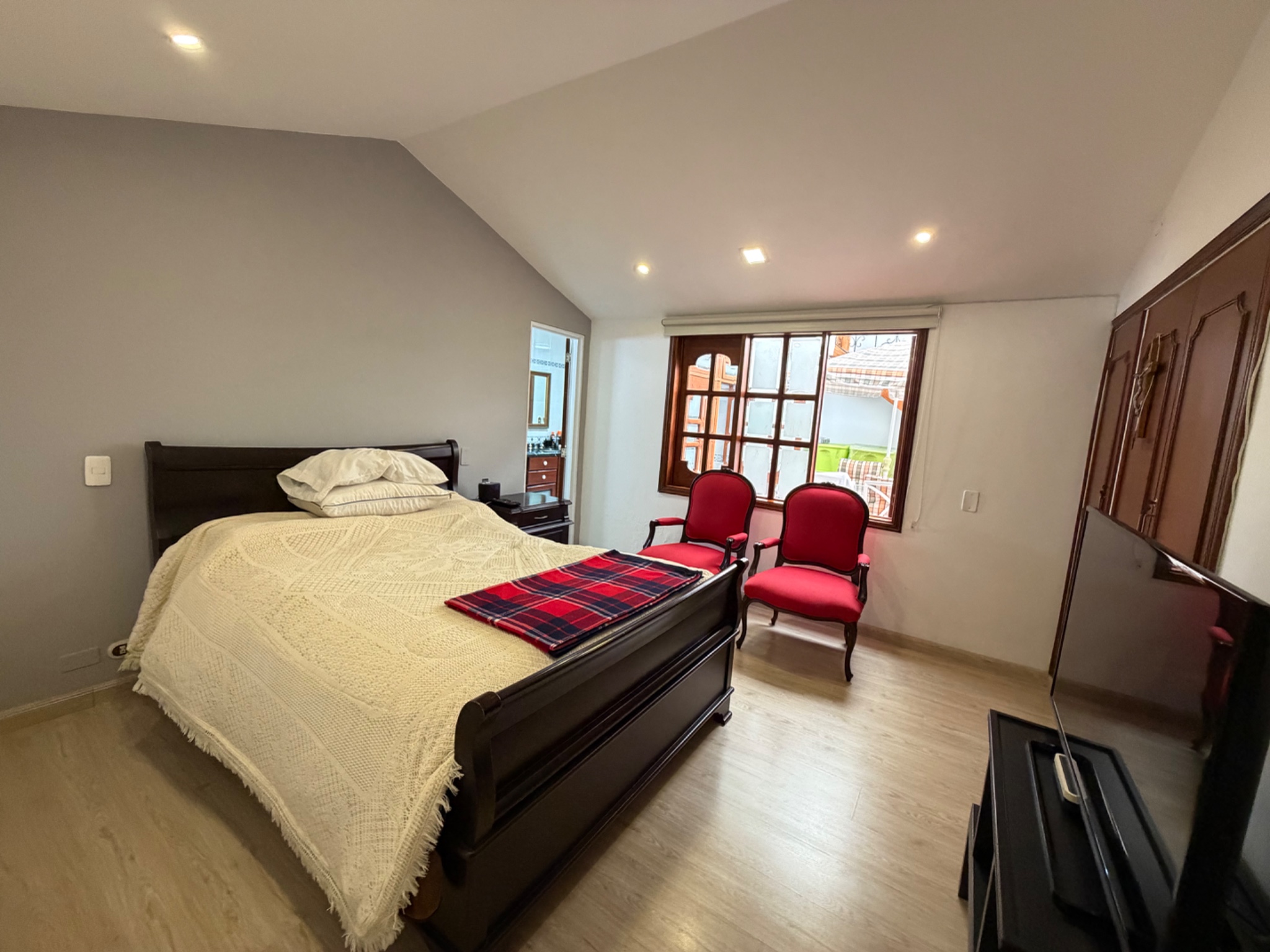 Casa en venta en Lagos De Cordoba, Bogotá · foto 11 de 19