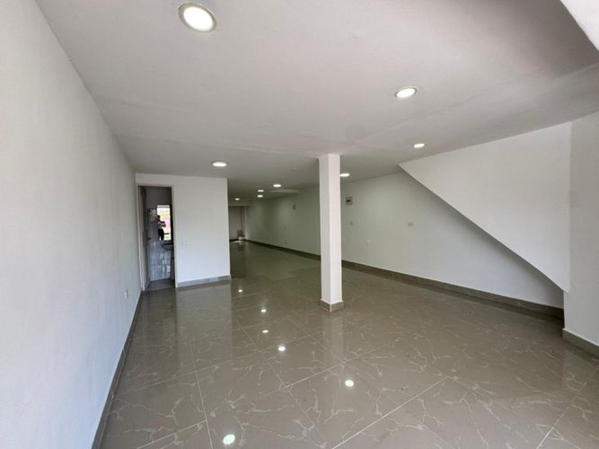 Local en arriendo en Santa Ana, Rionegro, 70 m² · foto 2 de 10