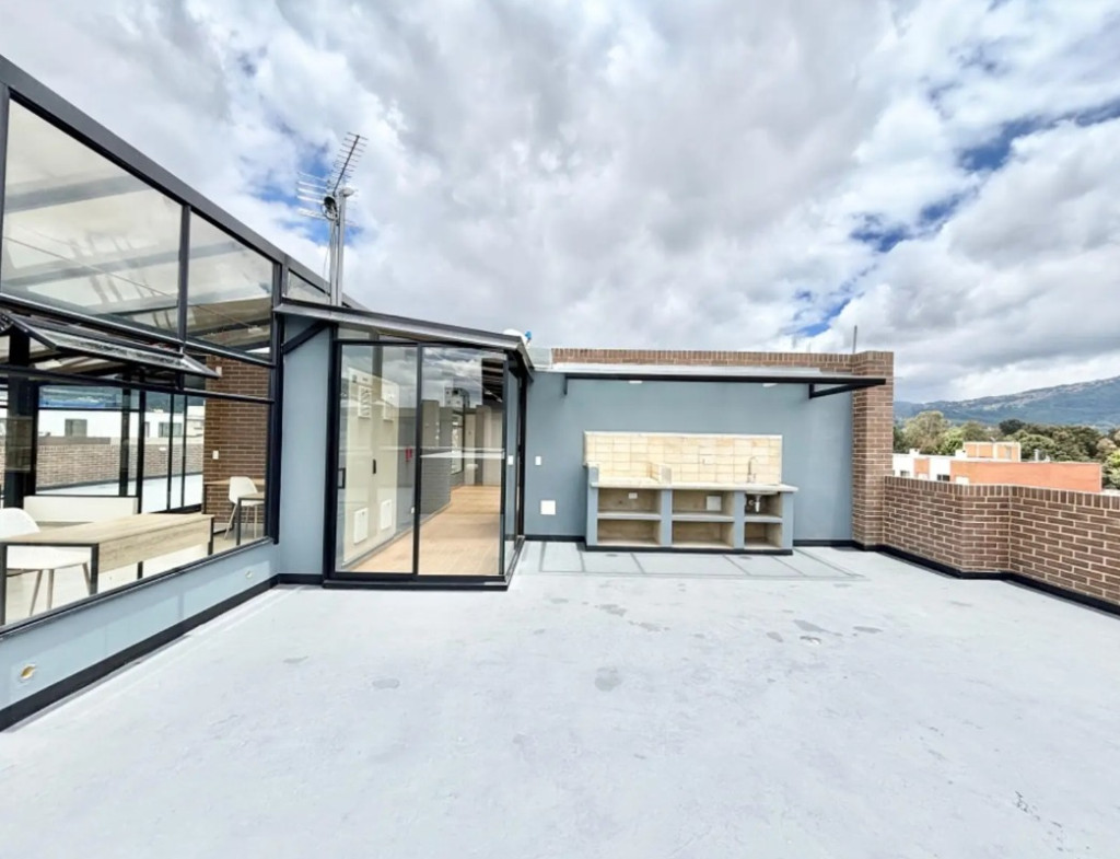 Apartamento en venta en Nuevo Country, Bogotá · foto 2 de 12