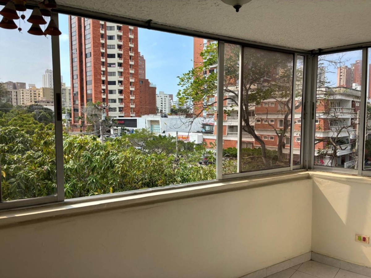 Apartamento en venta en Altos Del Prado, Barranquilla · foto 4 de 13
