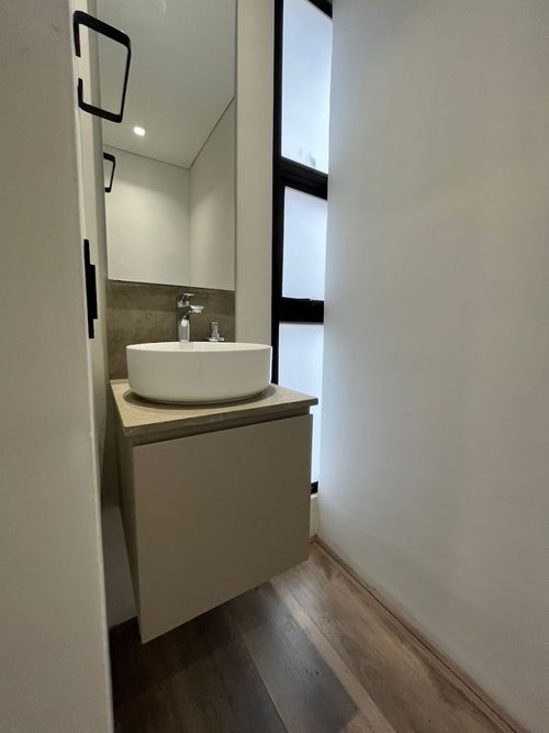 Apartamento de 4 alcobas en venta en El Poblado, Medellín, 230 m² · foto 5 de 24
