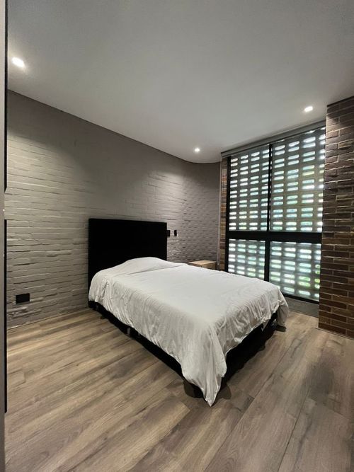 Apartamento de 4 alcobas en venta en El Poblado, Medellín, 230 m² · foto 6 de 24