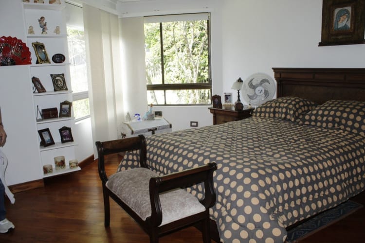 Apartamento de 3 alcobas en venta en Los Balsos, Medellín, 204 m² · foto 17 de 23