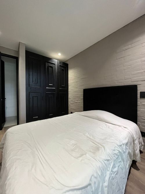 Apartamento de 4 alcobas en venta en El Poblado, Medellín, 230 m² · foto 7 de 24