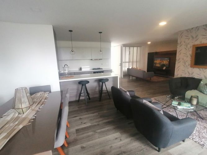 Apartamento de 3 alcobas en venta en Los Balsos, Medellín, 156 m² · foto 8 de 24