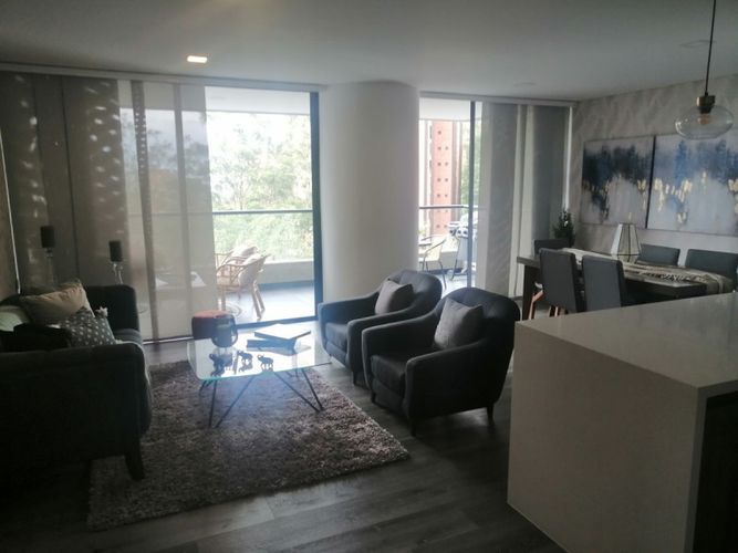Apartamento de 3 alcobas en venta en Los Balsos, Medellín, 156 m² · foto 9 de 24