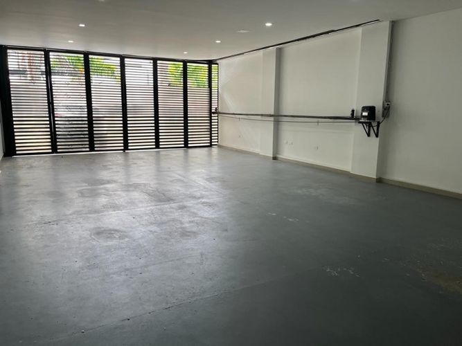Casa de 5 alcobas en venta en Altos Del Poblado, Medellín, 400 m² · foto 10 de 17