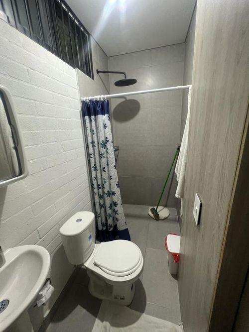 Casa de 4 alcobas en venta en Vía Las Palmas, Envigado, 290 m² · foto 11 de 24