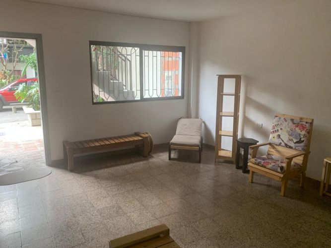 Casa de 11 alcobas en venta en Manila, Medellín, 480 m² · foto 4 de 20