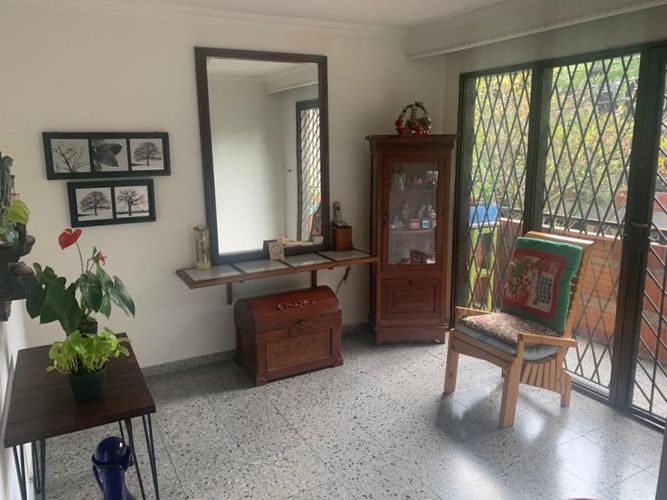 Casa de 11 alcobas en venta en Manila, Medellín, 480 m² · foto 6 de 20