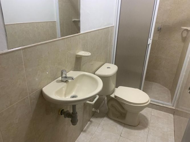 Casa de 11 alcobas en venta en Manila, Medellín, 480 m² · foto 12 de 20