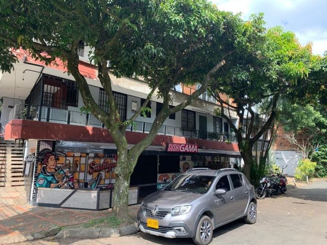 Casa de 11 alcobas en venta en Manila, Medellín, 480 m² · foto 20 de 20