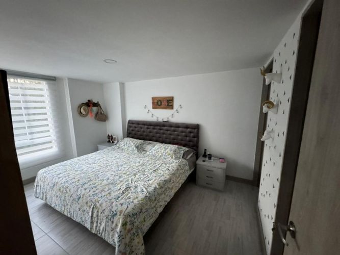 Apartamento de 3 alcobas en venta en El Diamante No. 2, Medellín, 103 m² · foto 9 de 22