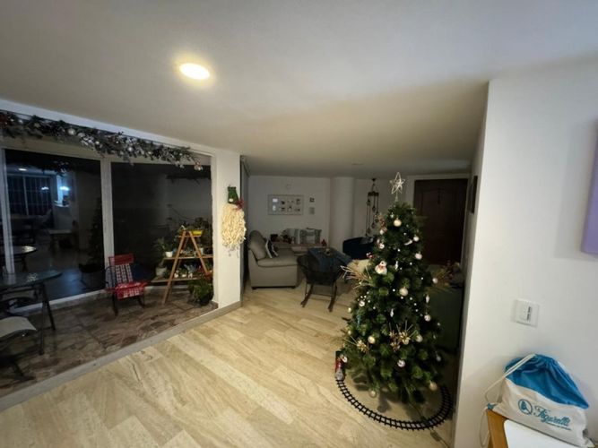 Apartamento de 3 alcobas en venta en El Diamante No. 2, Medellín, 103 m² · foto 17 de 22