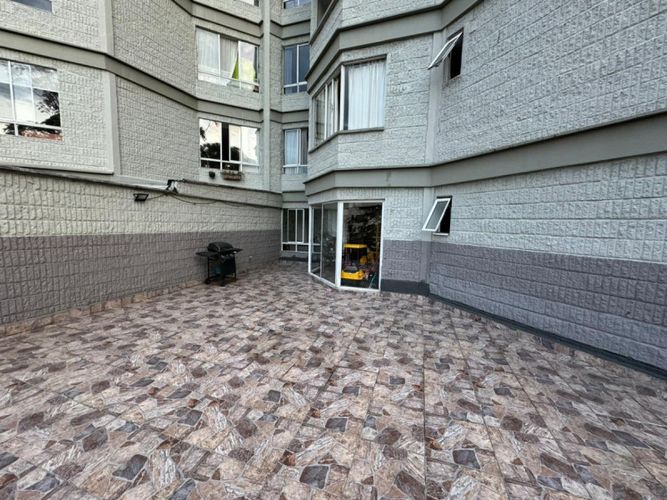 Apartamento de 3 alcobas en venta en El Diamante No. 2, Medellín, 103 m² · foto 20 de 22