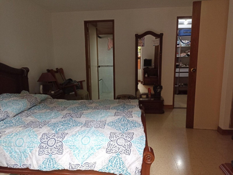Apartamento en venta en El Poblado, Medellín · foto 16 de 24
