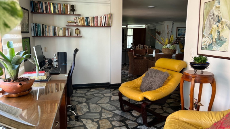 Apartamento en arriendo en Altos Del Poblado, Medellín · foto 7 de 24