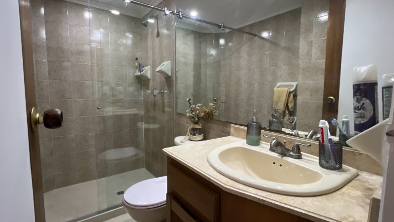 Apartamento en arriendo en Altos Del Poblado, Medellín · foto 12 de 24