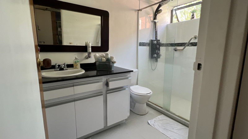 Apartamento en arriendo en Altos Del Poblado, Medellín · foto 15 de 24