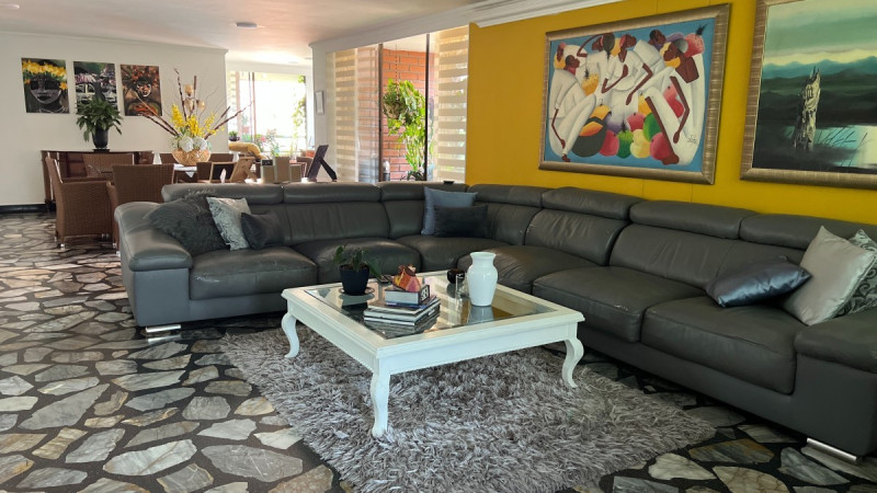 Apartamento en arriendo en Altos Del Poblado, Medellín · foto 22 de 24