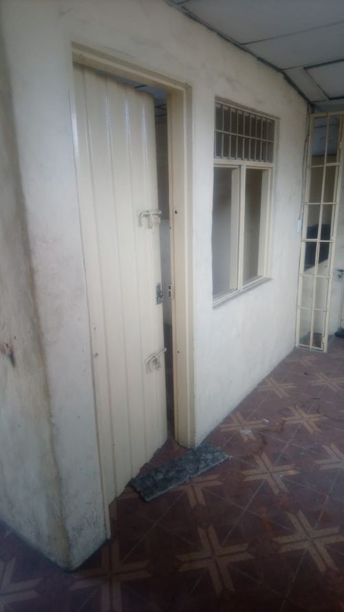 Local en arriendo en La Candelaria, Medellín, 48 m² · foto 2 de 4