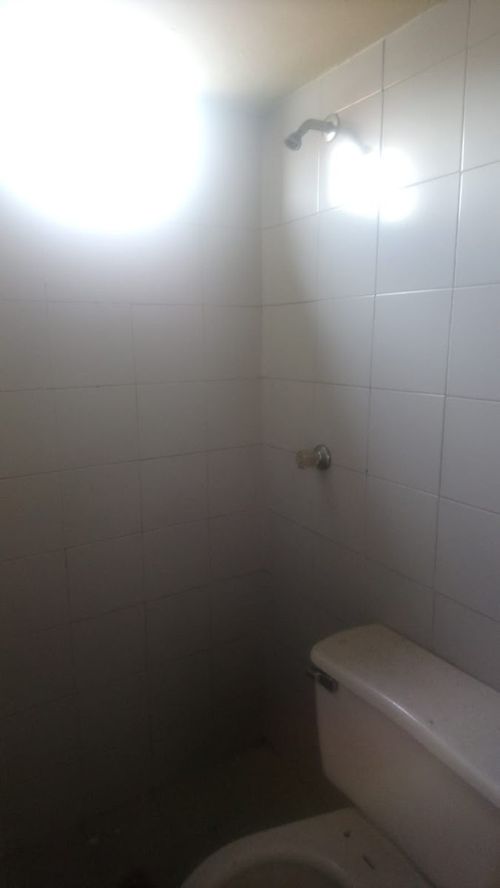 Local en arriendo en La Candelaria, Medellín, 48 m² · foto 3 de 4