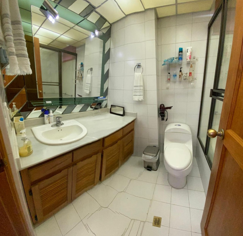 Apartamento en venta en El Poblado, Medellín · foto 16 de 24