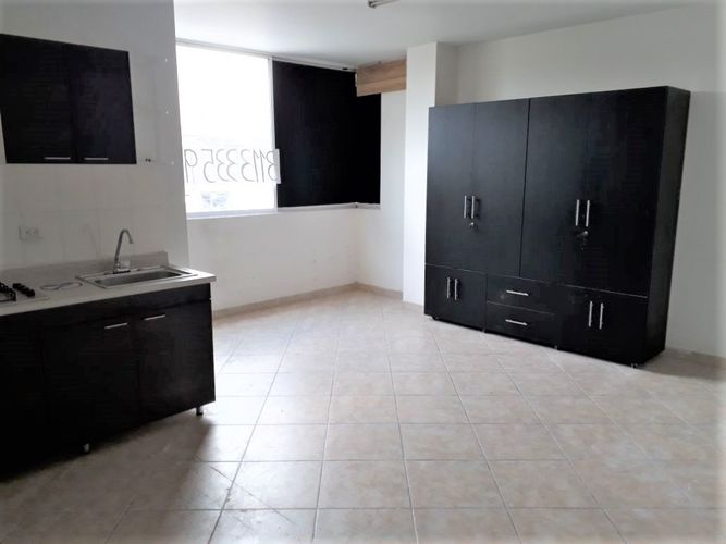 Edificio en venta en San Vicente, Cali, 330 m² · foto 9 de 24