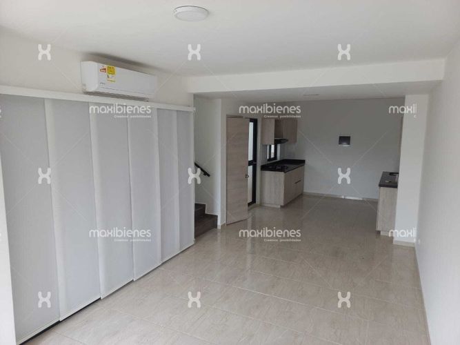 Casa de 3 alcobas en venta en Villa Del Rio, Apartado, 108 m² · foto 2 de 16