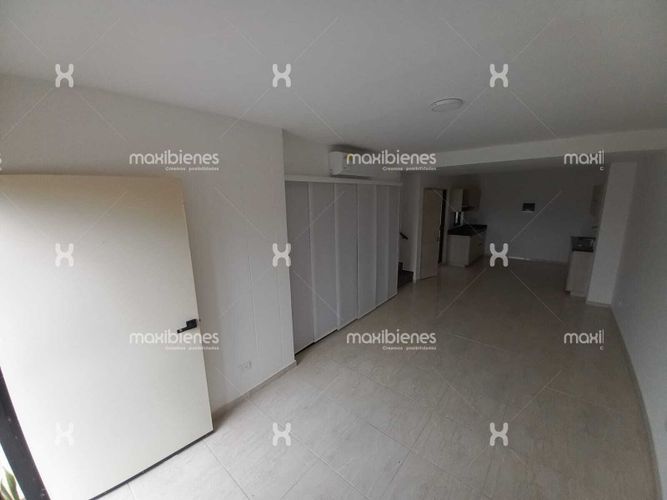 Casa de 3 alcobas en venta en Villa Del Rio, Apartado, 108 m² · foto 3 de 16