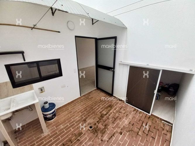 Casa de 3 alcobas en venta en Villa Del Rio, Apartado, 108 m² · foto 10 de 16