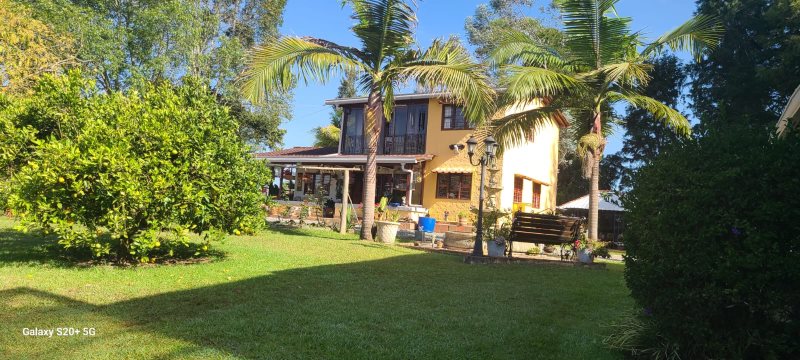 5BR House in Mampuesto for Sale