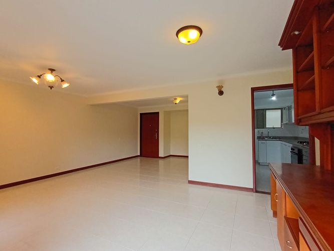 Apartamento de 3 alcobas en arriendo en Laureles, Medellín, 101 m² · foto 5 de 20