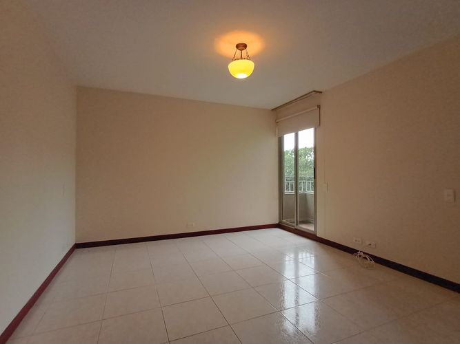 Apartamento de 3 alcobas en arriendo en Laureles, Medellín, 101 m² · foto 10 de 20