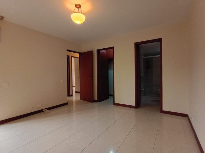 Apartamento de 3 alcobas en arriendo en Laureles, Medellín, 101 m² · foto 6 de 20