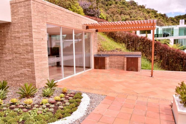 Casa de 5 alcobas en venta en Mercenario, Chía, 465 m² · foto 2 de 22