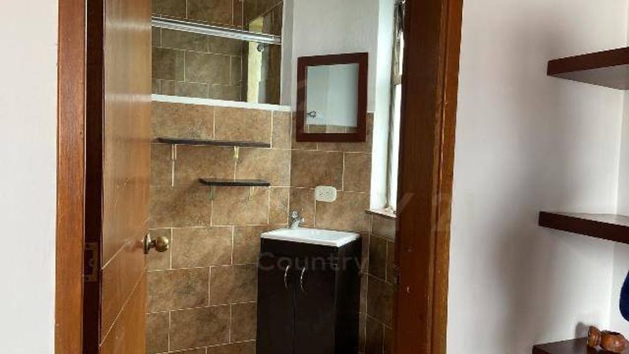 Casa de 4 alcobas en venta en Cr Ponylandia, Chía, 325 m² · foto 7 de 23