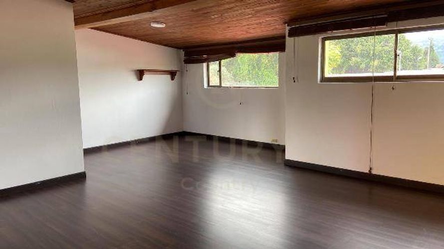 Casa de 4 alcobas en venta en Cr Ponylandia, Chía, 325 m² · foto 11 de 23