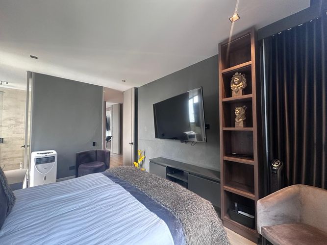 Apartamento de 3 alcobas en venta en El Poblado, Medellín, 198 m² · foto 16 de 20