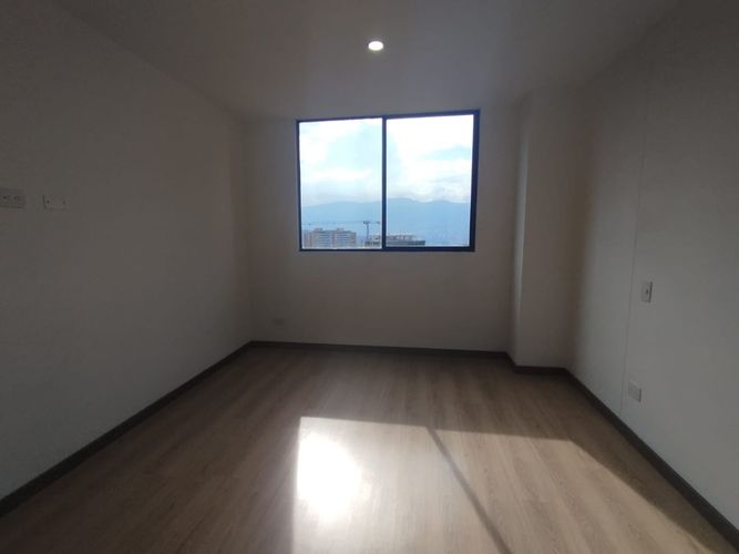Apartamento de 3 alcobas en arriendo en Loma Del Escobero, Envigado, 95 m² · foto 12 de 16