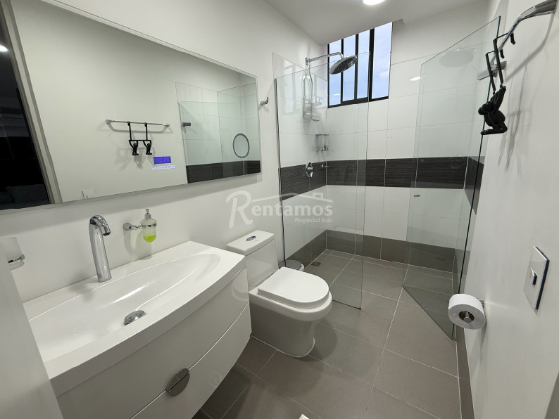 Apartamento en venta en El Esmeraldal, Envigado · foto 23 de 24