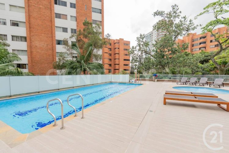 Apartamento de 3 alcobas en venta en La Visitación, Medellín, 277 m² · foto 23 de 24