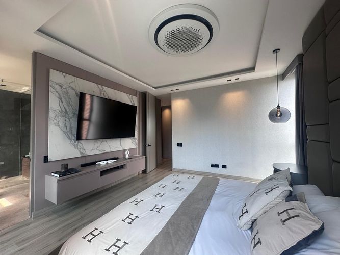 Apartamento de 3 alcobas en venta en El Poblado, Medellín, 198 m² · foto 15 de 20