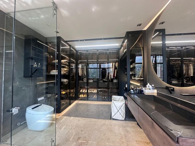 Apartamento de 3 alcobas en venta en El Poblado, Medellín, 198 m² · foto 18 de 20