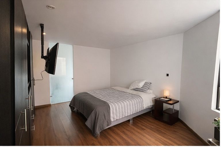 Apartamento en venta en La Carolina, Bogotá · foto 8 de 14