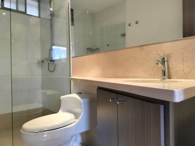 Apartamento de 3 alcobas en venta en El Poblado, Medellín, 92 m² · foto 15 de 17