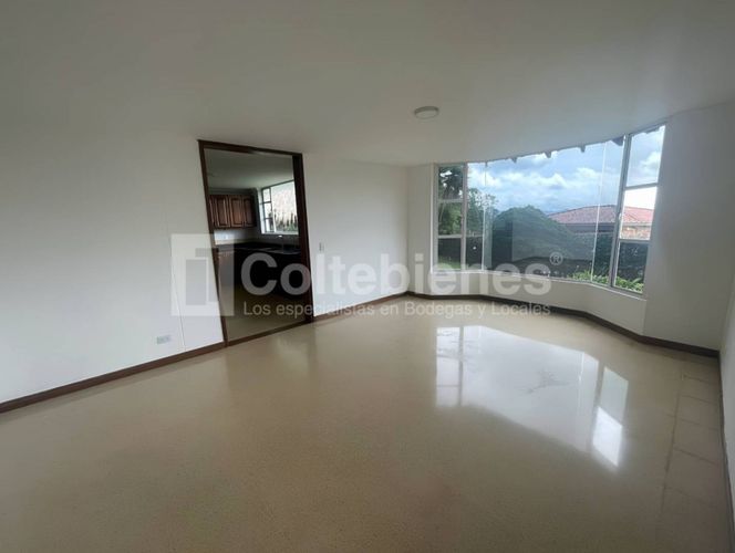 Casa de 6 alcobas en venta en Loma Del Escobero, Envigado, 1450 m² · foto 13 de 24