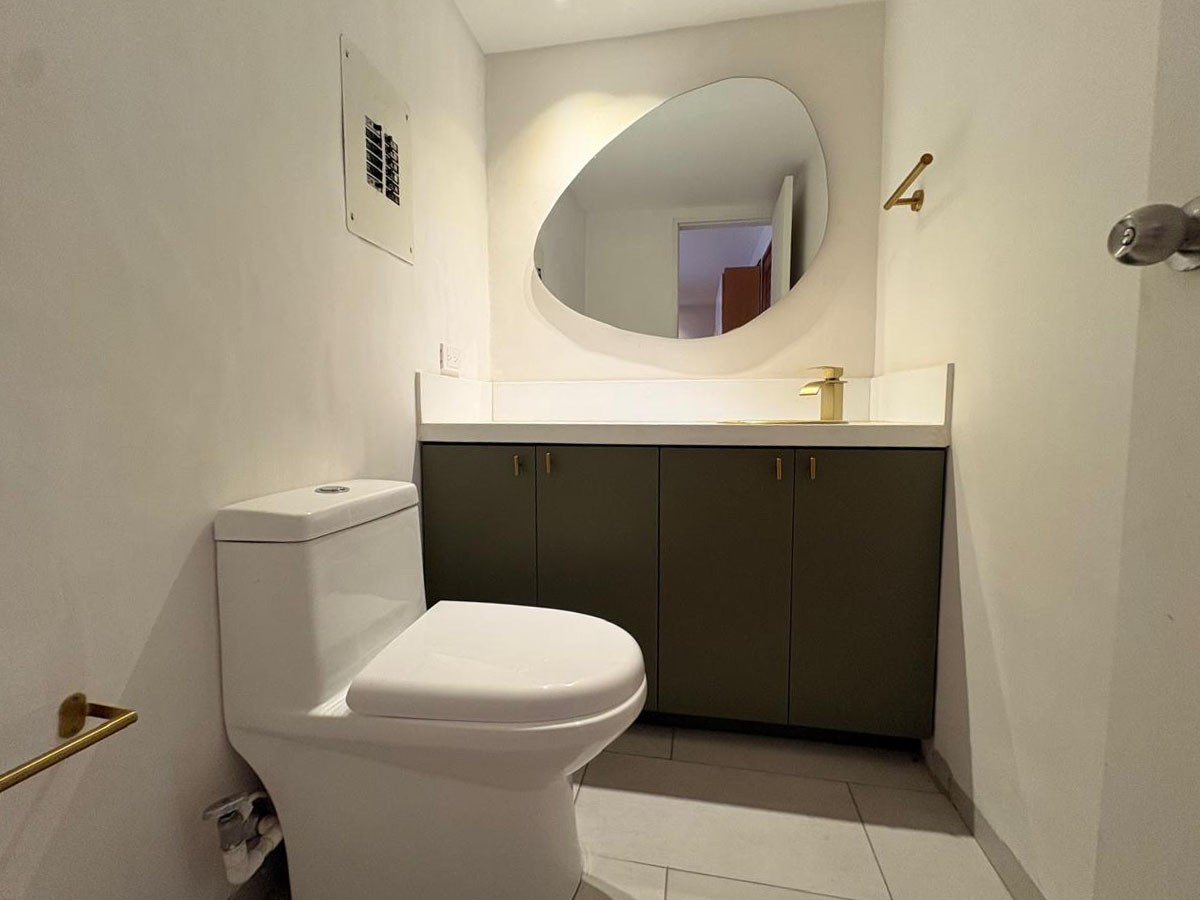 Apartamento en venta en El Poblado, Medellín · foto 12 de 12