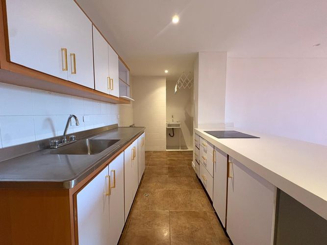 Apartamento en venta en El Poblado, Medellín · foto 7 de 12